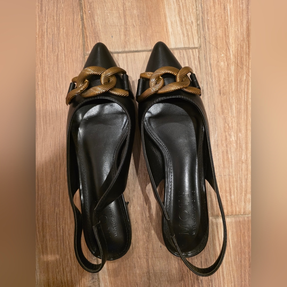 MOTF Black Slingback Heels with Gold Chain